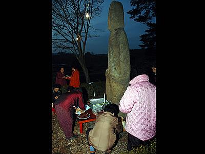 여미리 미륵제, 장승제의 제물 진설 모습 썸네일 이미지